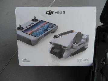 DJI mini 3 met smartcontroller NIEUW! Niet geactiveerd ! beschikbaar voor biedingen