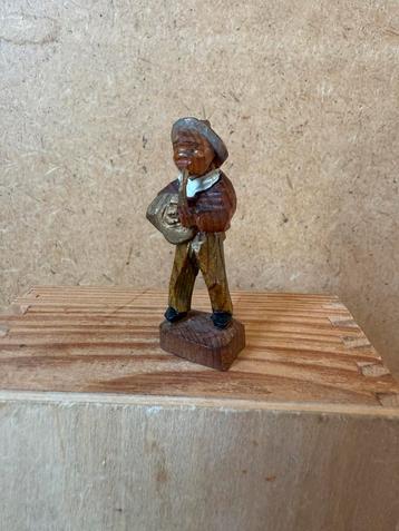 Beeld houtsnijwerk man met doedelzak - 5.5cm - handwerk beschikbaar voor biedingen
