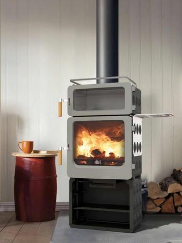 "Pumpkin Pie" houtkachel met oven 7,4 KW beschikbaar voor biedingen