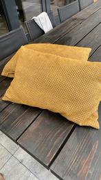 Drie Hoffz kussens oker geel, Huis en Inrichting, Woonaccessoires | Kussens, Ophalen, Gebruikt, Geel, Vierkant