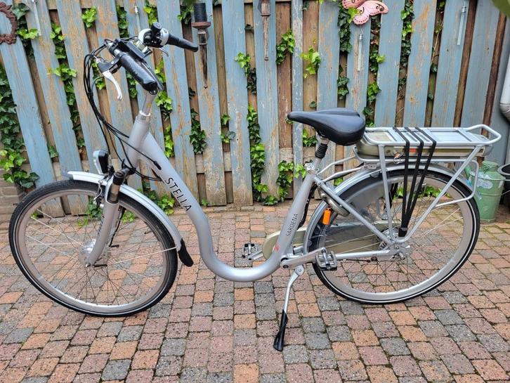 Te koop Stella sardena electrische fiets met lage instap, Fietsen en Brommers, Elektrische fietsen, Zo goed als nieuw, Overige merken