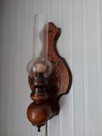 Mooie olielamp van eikenhouten en glas, Huis en Inrichting, Lampen | Wandlampen, Ophalen of Verzenden, Zo goed als nieuw, Glas
