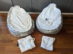 2 doomoo zitzakken voor baby en peuter, Ophalen, Zo goed als nieuw