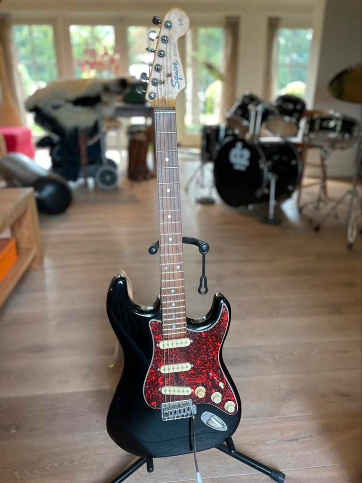 Squier Strat (van Fender), Muziek en Instrumenten, Snaarinstrumenten | Gitaren | Elektrisch, Gebruikt, Solid body, Fender, Ophalen