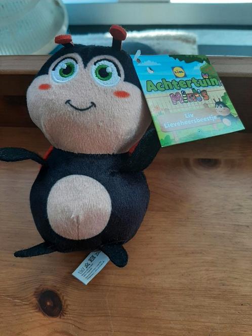 Lidl achtertuin mini's liv lieveheersbeestje met kaartje, Verzamelen, Supermarktacties, Ophalen of Verzenden