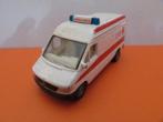 MERCEDES SPRINTER AMBULANCE, SIKU, Hobby en Vrije tijd, Modelauto's | 1:50, Ophalen of Verzenden, Gebruikt, Auto, SIKU