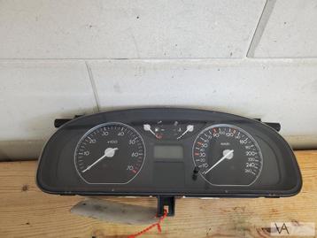 Renault Laguna 2 2000 - 2007 tellerbak cockpit 8200263353 beschikbaar voor biedingen