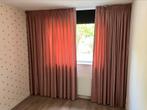 Oud roze velvet gordijnen, Huis en Inrichting, Stoffering | Gordijnen en Lamellen, Ophalen of Verzenden, Zo goed als nieuw, 200 cm of meer
