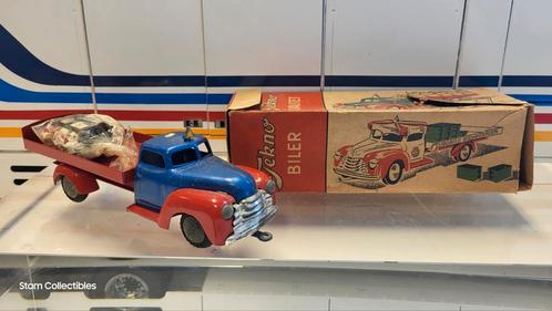 Tekno Denmark Dodge Delivery Truck w. Bags No.735, Hobby en Vrije tijd, Modelauto's | 1:50, Gebruikt, Bus of Vrachtwagen, Tekno