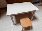 Ikea kindertafel met kruk, Kinderen en Baby's, Kinderkamer | Tafels en Stoelen, Ophalen, Zo goed als nieuw, Tafel(s) en Stoel(en)