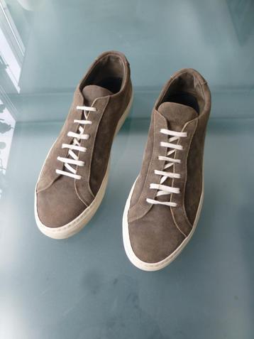 Exclusieve Common Projects sneakers. Suede. Maat 43 beschikbaar voor biedingen
