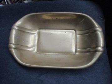 Schaal koper 2x schaal geel koper metawa tiel holland  beschikbaar voor biedingen