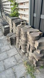 TUIN TEGELS GRATIS, Tuin en Terras, Tegels en Klinkers, Ophalen, Gebruikt, 10 m² of meer, Beton