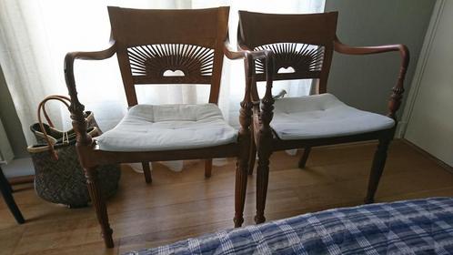 Twee koloniale stoelen, Antiek en Kunst, Antiek | Meubels | Stoelen en Banken, Ophalen