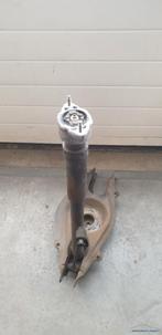 Schokdemper draagarm stabilisatorstok links achter Mercedes, Info@fabrikant.eu, Fabrikantstraat 1
1000 AA  Amsterdam, NL, Mercedes-Benz