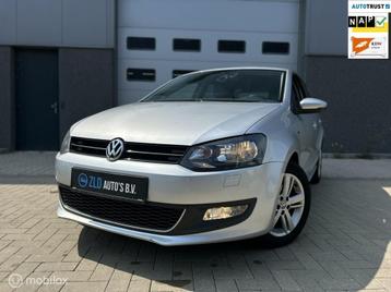 Volkswagen Polo 1.2 TSI BlueMotion LIFE/APK/CRUISE CONTR/ beschikbaar voor biedingen