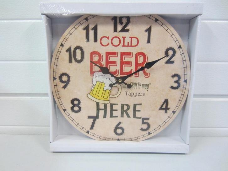 Wandklokken Cold Beer, Huis en Inrichting, Woonaccessoires | Klokken, Nieuw, Wandklok, Ophalen of Verzenden