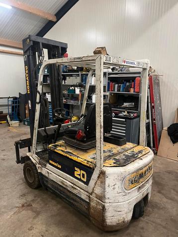 elektrische heftruck opknapper defect ! Komatsu beschikbaar voor biedingen