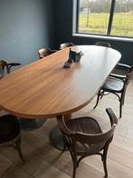 Degelijke Ovale Stamtafel, Ophalen, Gebruikt