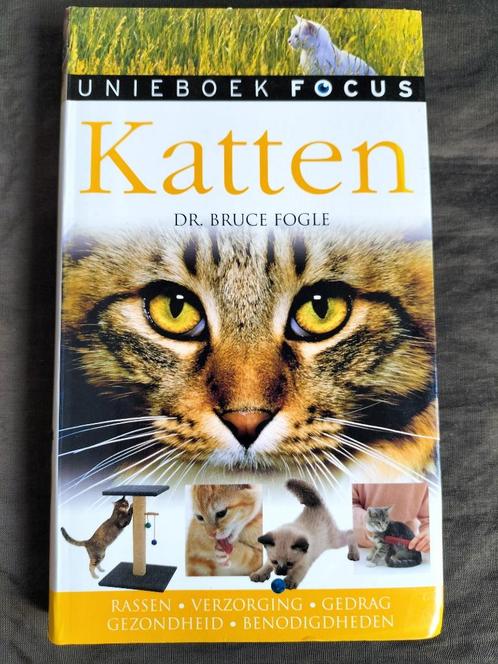 Dr. Bruce Fogl - Katten / Unieboek Focus, Boeken, Dieren en Huisdieren, Zo goed als nieuw, Katten, Verzenden