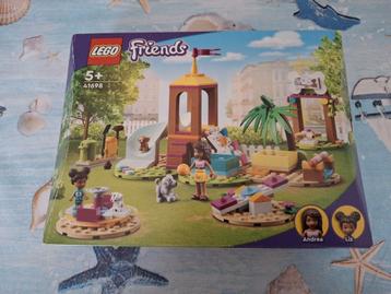 Lego friends beschikbaar voor biedingen