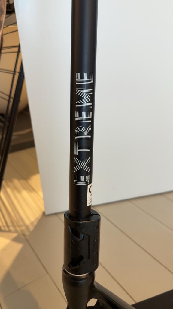 NKD EXTREME Stuntstep - Perfect voor tricks!, Fietsen en Brommers, Steps, Gebruikt, Gewone step, Ophalen