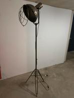 Industriele lamp, Huis en Inrichting, Lampen | Vloerlampen, Ophalen, Zo goed als nieuw, Minder dan 100 cm