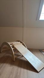 Houten klimboog met glij- en klimbaan, Ophalen, Zo goed als nieuw