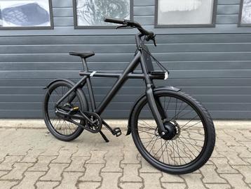 Vanmoof x3 dark: zgan. 2947km, incl. btw en Factuur beschikbaar voor biedingen