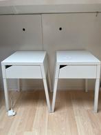 Ikea nachtkastje met oplader, Ophalen, Metaal of Aluminium, 55 tot 70 cm, Zo goed als nieuw