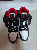 Air Jordan Nike Sneakers Maat 40, Kleding | Heren, Schoenen, Overige kleuren, Nike, Ophalen of Verzenden, Sneakers of Gympen