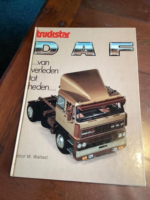 Vrachtwagen boeken, Boeken, Vervoer en Transport, Zo goed als nieuw, Vrachtwagen, Ophalen of Verzenden
