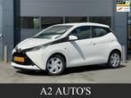 Toyota Aygo 1.0 VVT-i x-play Cruise|Camera|Airco, Auto's, Voorwielaandrijving, Stof, Gebruikt, 4 stoelen