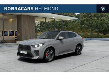 BMW X2 sDrive20i M Sport Automaat / Panoramadak / Trekhaak / beschikbaar voor biedingen
