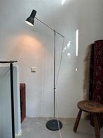 Dutch design vloerlamp, vintage metalen hengellamp, 150 tot 200 cm, Gebruikt, Ophalen of Verzenden