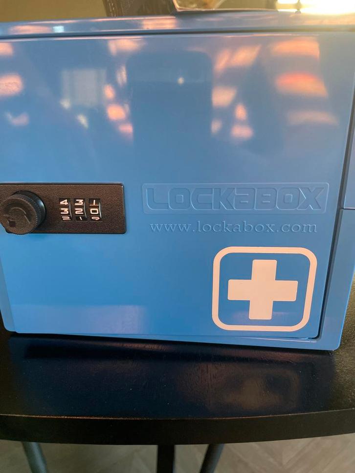 Lockabox One Medicijnkluis - Lichtblauw, Diversen, Verpleegmiddelen, Nieuw, Ophalen