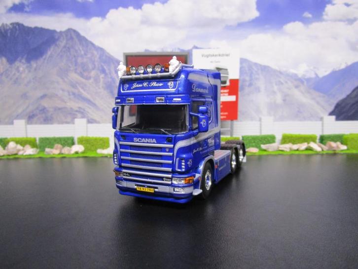 Wsi 01-4687 Jan C Skov , Scania 4 Serie Topline 6x2, Hobby en Vrije tijd, Modelauto's | 1:50, Nieuw, Bus of Vrachtwagen, Wsi, Ophalen
