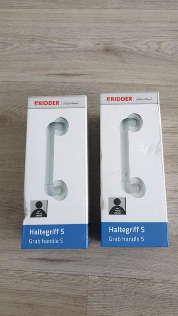 2x wandbeugel  beschikbaar voor biedingen