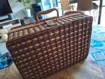 PICKNICK MAND voor KIDS met inhoud beschikbaar voor biedingen