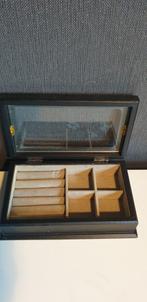 Mooie sieradendoos met glazen deksel, Zwart, Met slot, Ophalen of Verzenden, Zo goed als nieuw