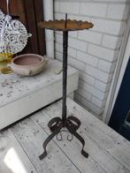 Vintage metalen / ijzeren kandelaar, Gebruikt, 50 tot 75 cm, Bruin, Ophalen of Verzenden