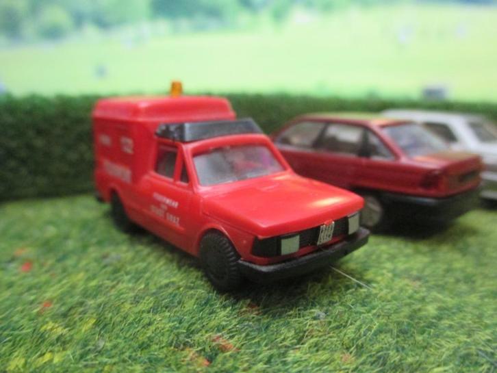 1983-88 Fiat Fiorino Facelift Praliné Feuerwehr Stadt Graz 1, Hobby en Vrije tijd, Modelauto's | 1:87, Zo goed als nieuw, Rietze