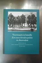 Voorwaarts in bataille politie Amsterdam - Martin Harlaar, Ophalen of Verzenden, Zo goed als nieuw, 20e eeuw of later