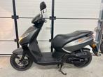Peugeot Kisbee RS 2015 snor scooter, Fietsen en Brommers, Scooters | Peugeot, Overige modellen, Ophalen of Verzenden, Zo goed als nieuw