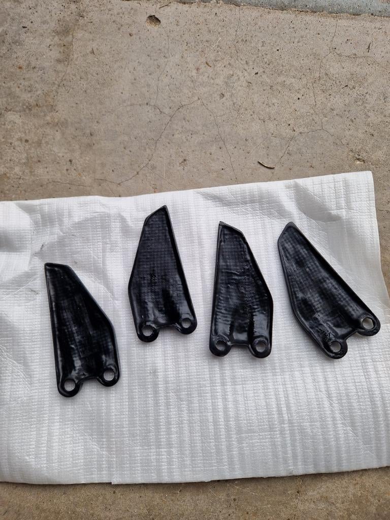 KTM Duke 125/390 Carbon Heel Guards - F&F Carbon, Motoren, Ophalen of Verzenden, Gebruikt