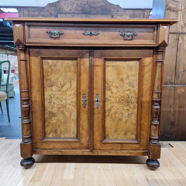 Antiek wandkastje, Antiek en Kunst, Antiek | Meubels | Kasten, Ophalen