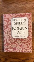 Practical skills in bobbin lace, Hobby en Vrije tijd, Kantklossen, Verzenden, Zo goed als nieuw