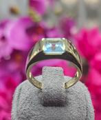Prachtige 14k gouden ring met aquamarijn vierkant steen, Nieuw, Ophalen of Verzenden, 17 tot 18, Nvt