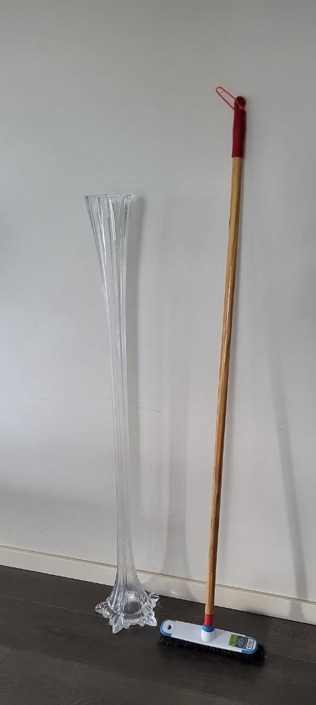 Schitterende hoge vaas, Huis en Inrichting, Woonaccessoires | Vazen, Gebruikt, Wit, 75 cm of meer, Glas, Ophalen