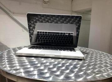 MacBook Pro A1278 Defect Moederbord. beschikbaar voor biedingen